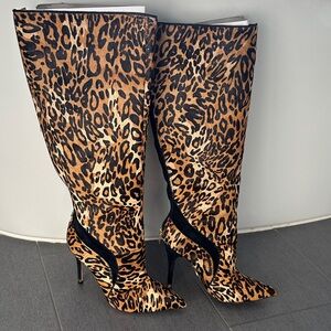 Bebe Animal Print Stiletto Heeled Boots 8.5